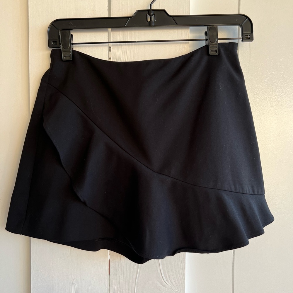 Zara Asymmetric Ruffle Shorts